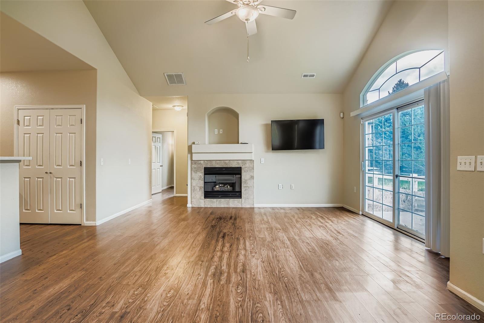 MLS Image #6 for 14400  albrook drive,denver, Colorado