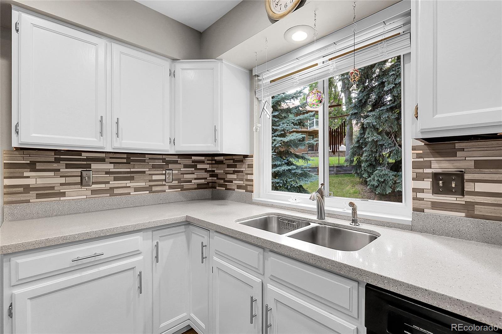 MLS Image #10 for 8152 w frost avenue,littleton, Colorado
