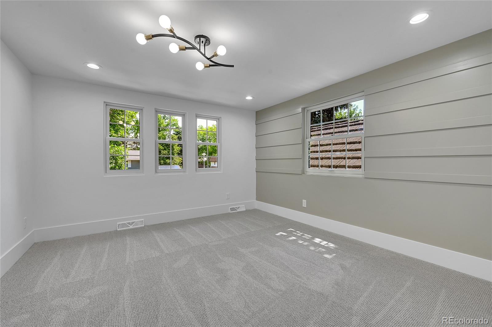 MLS Image #23 for 3821 s magnolia way,denver, Colorado