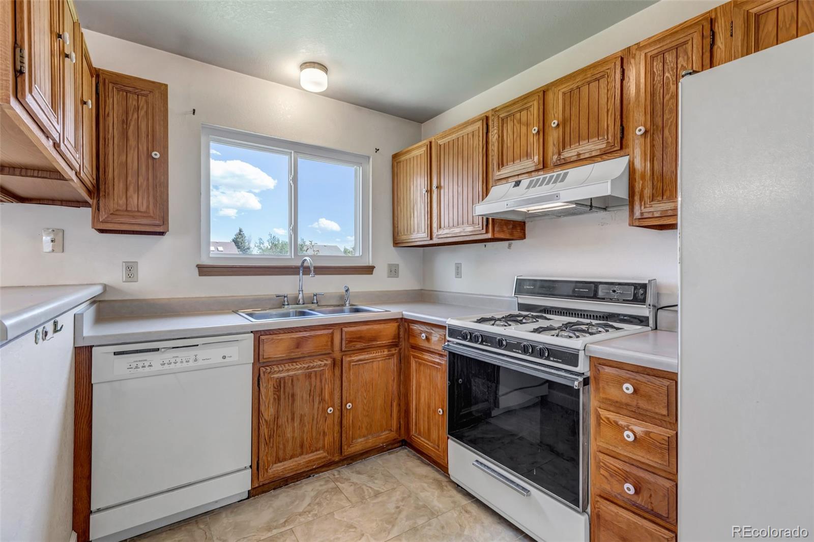 MLS Image #7 for 838  daffodil ,fountain, Colorado