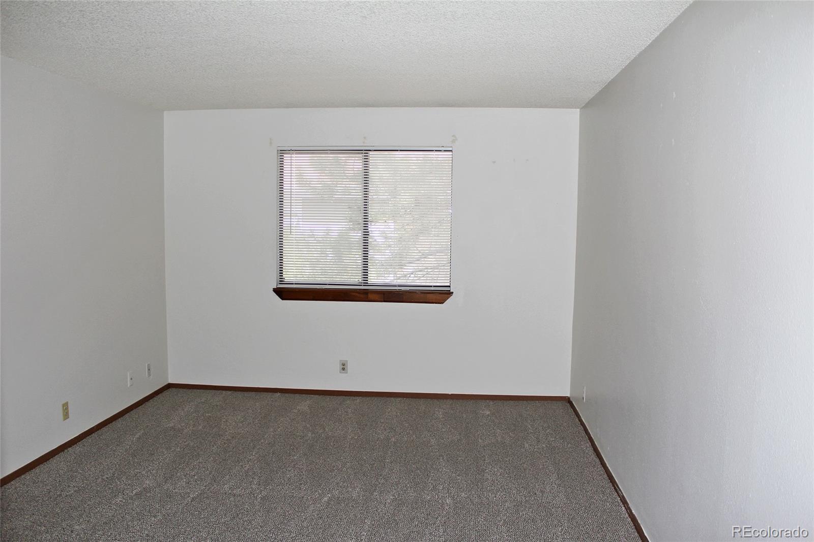 MLS Image #10 for 907 s yampa street,aurora, Colorado