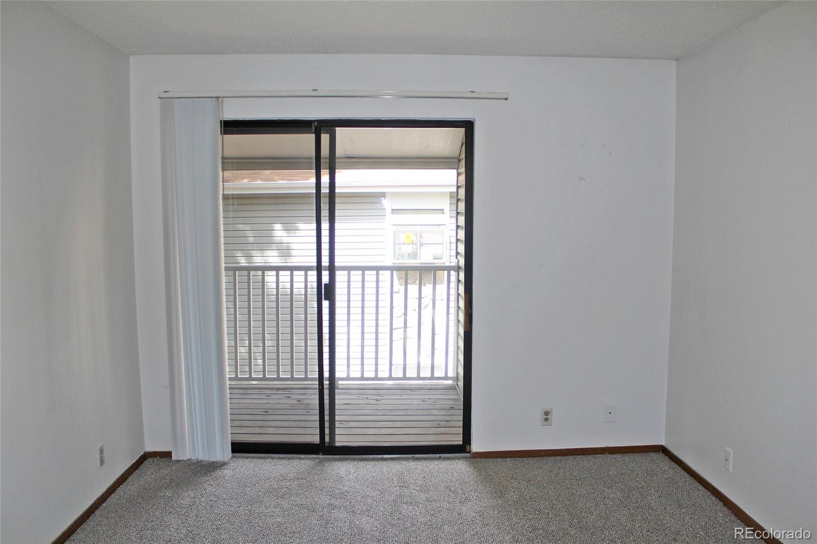 MLS Image #14 for 907 s yampa street,aurora, Colorado