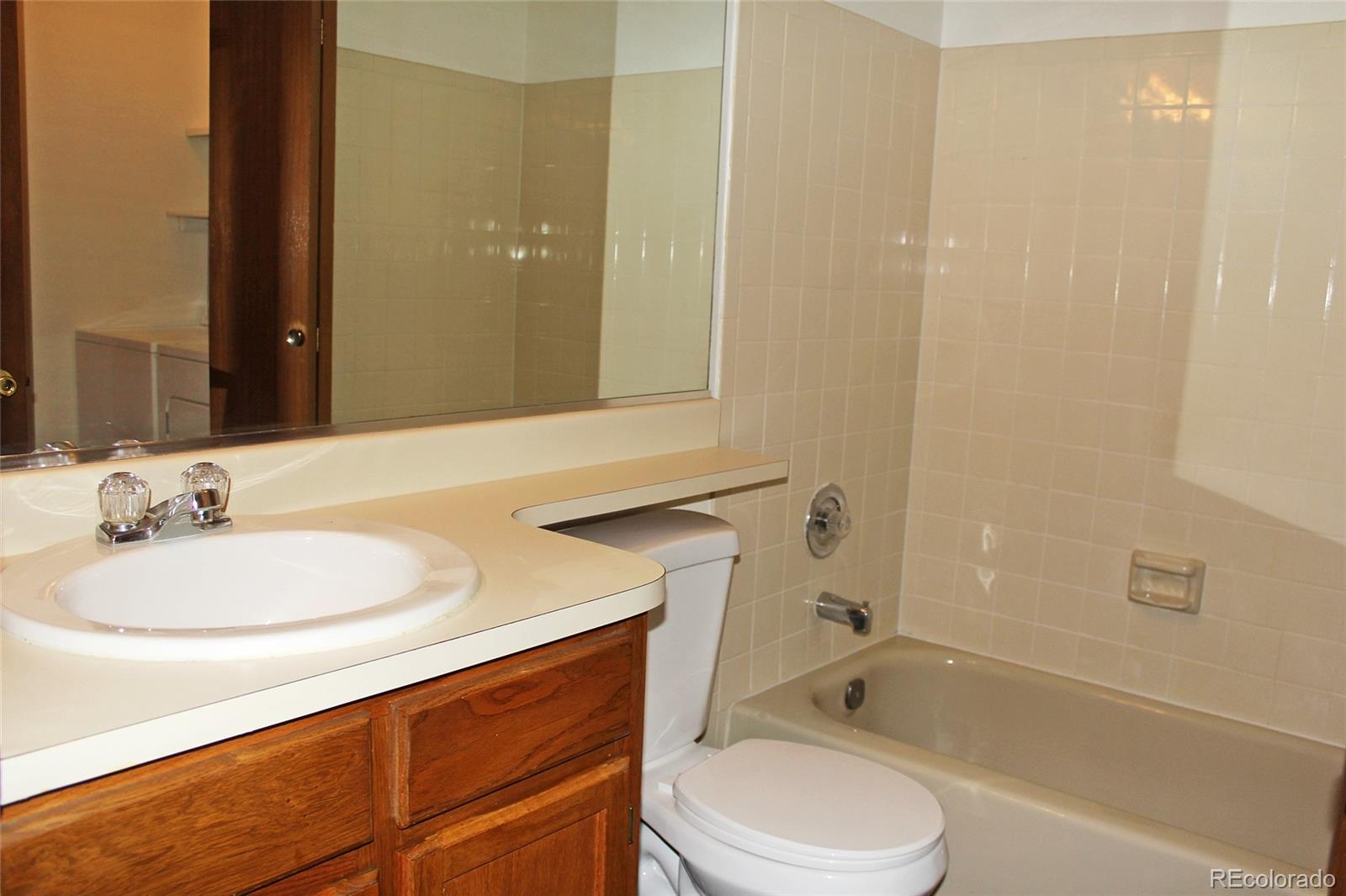 MLS Image #16 for 907 s yampa street,aurora, Colorado