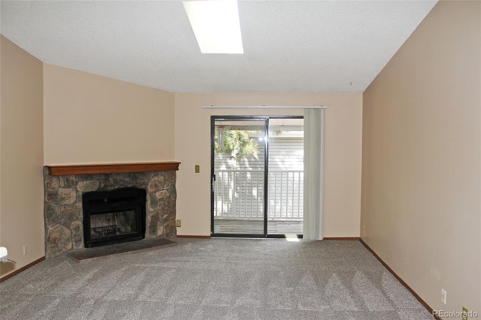 MLS Image #2 for 907 s yampa street,aurora, Colorado
