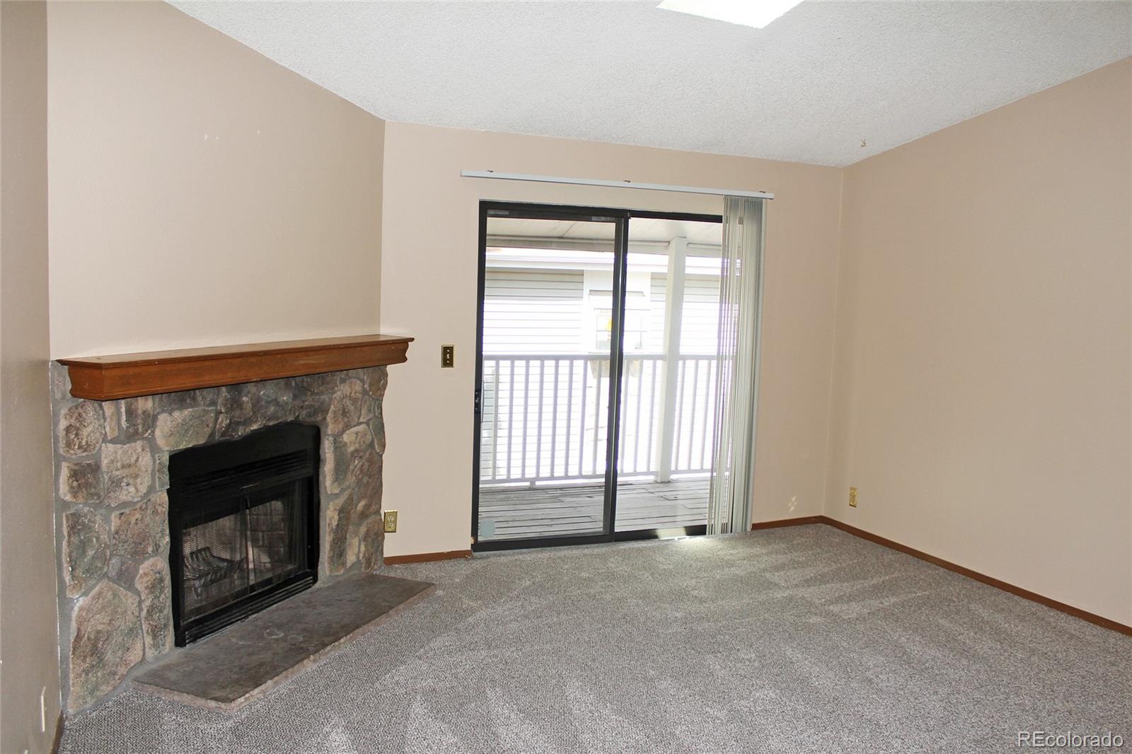 MLS Image #3 for 907 s yampa street,aurora, Colorado