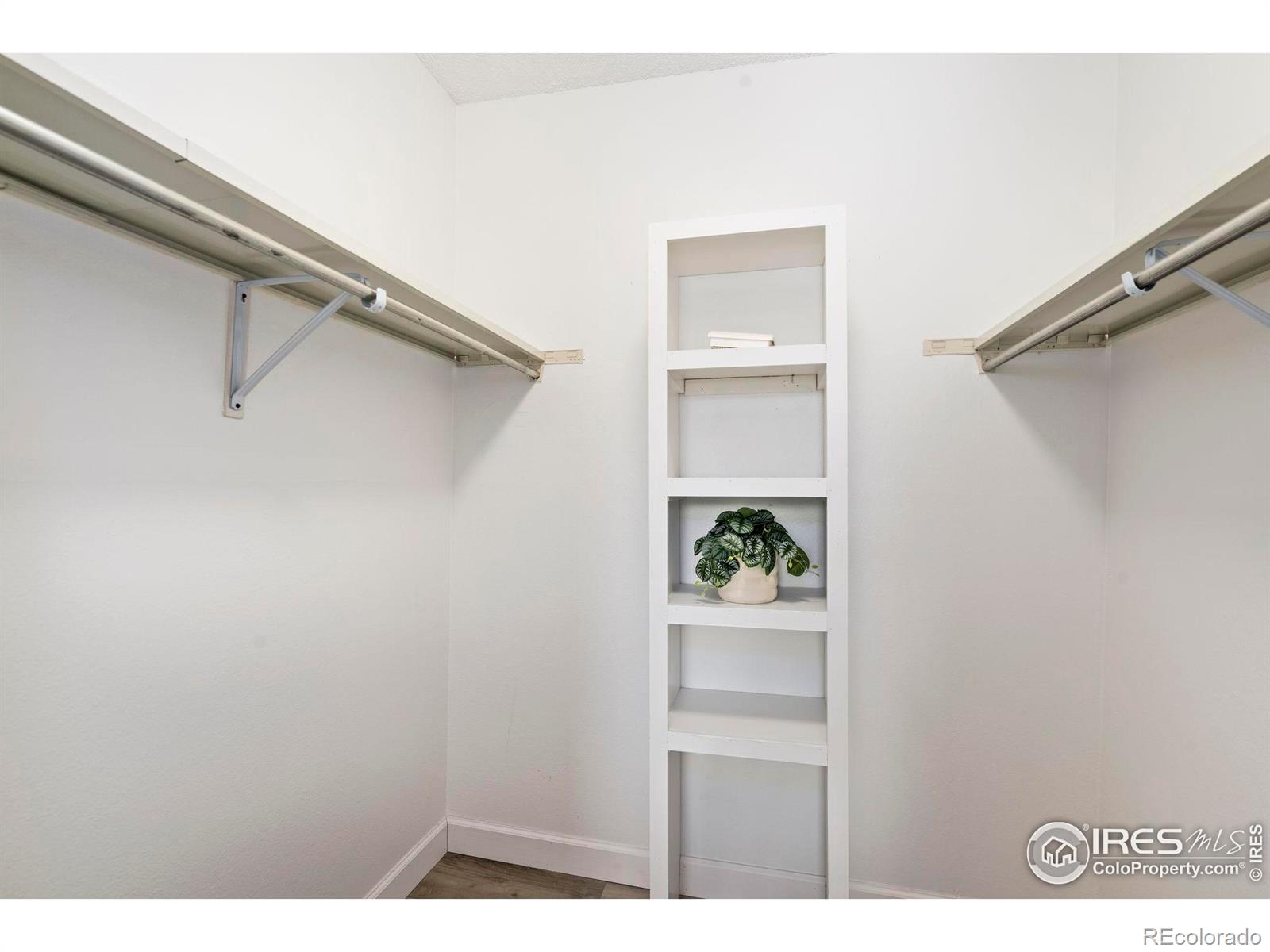 MLS Image #15 for 1705  heatheridge road,fort collins, Colorado