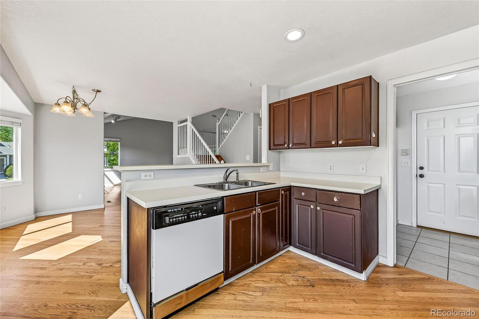 MLS Image #10 for 859  brimble court,erie, Colorado
