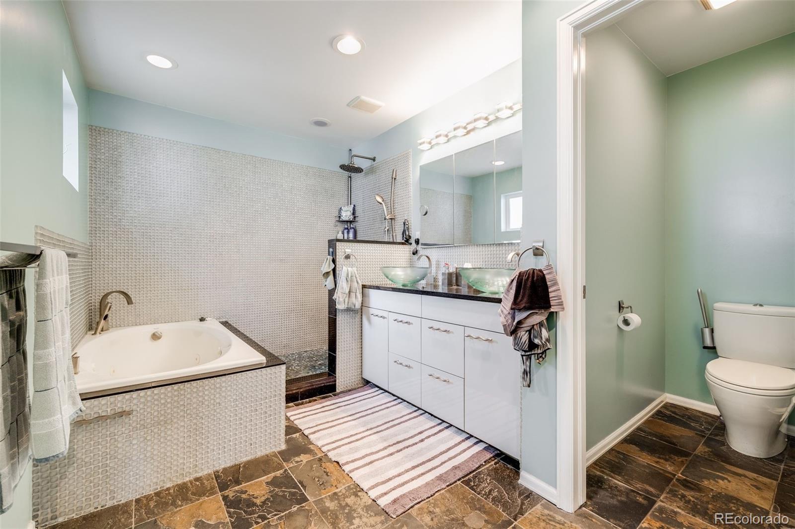 MLS Image #10 for 2011 s franklin street,denver, Colorado