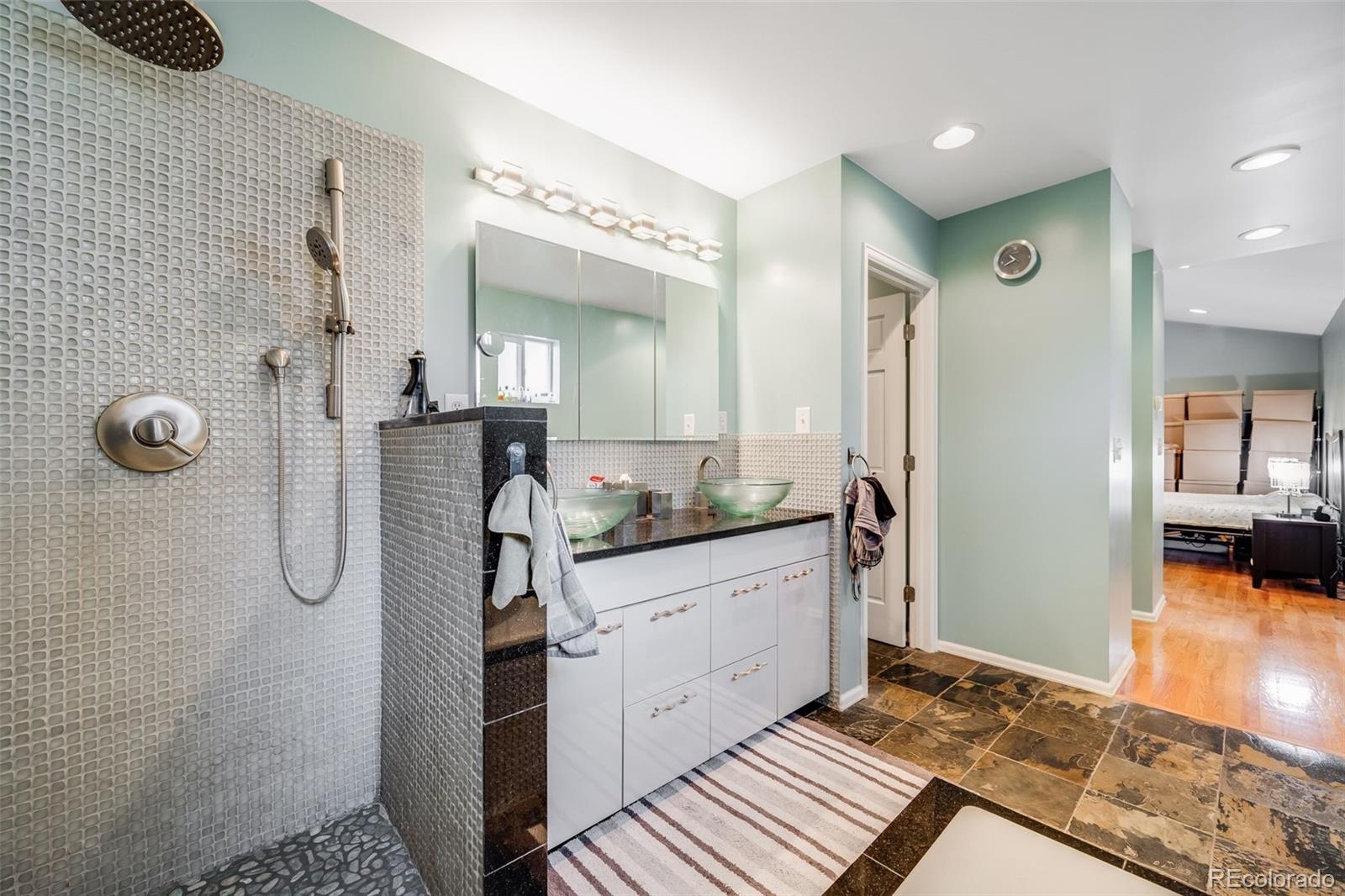 MLS Image #11 for 2011 s franklin street,denver, Colorado