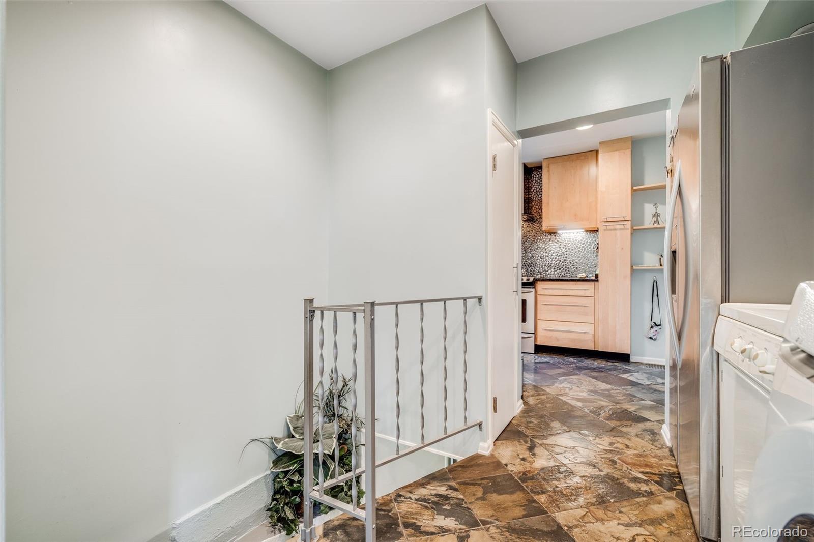 MLS Image #16 for 2011 s franklin street,denver, Colorado