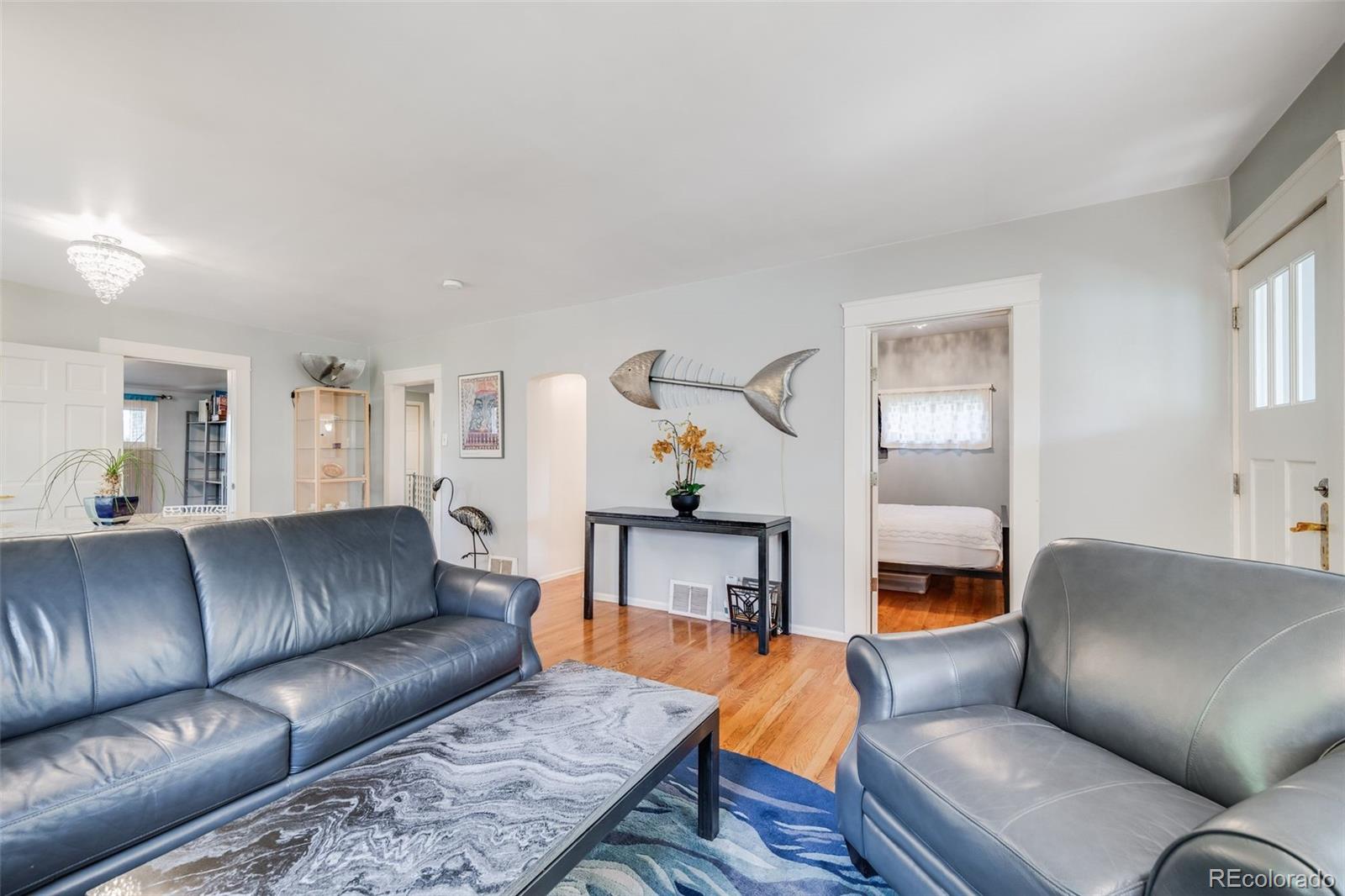 MLS Image #2 for 2011 s franklin street,denver, Colorado
