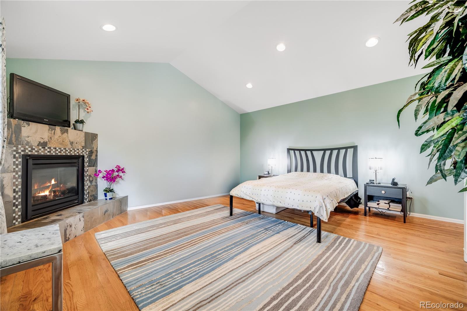 MLS Image #8 for 2011 s franklin street,denver, Colorado