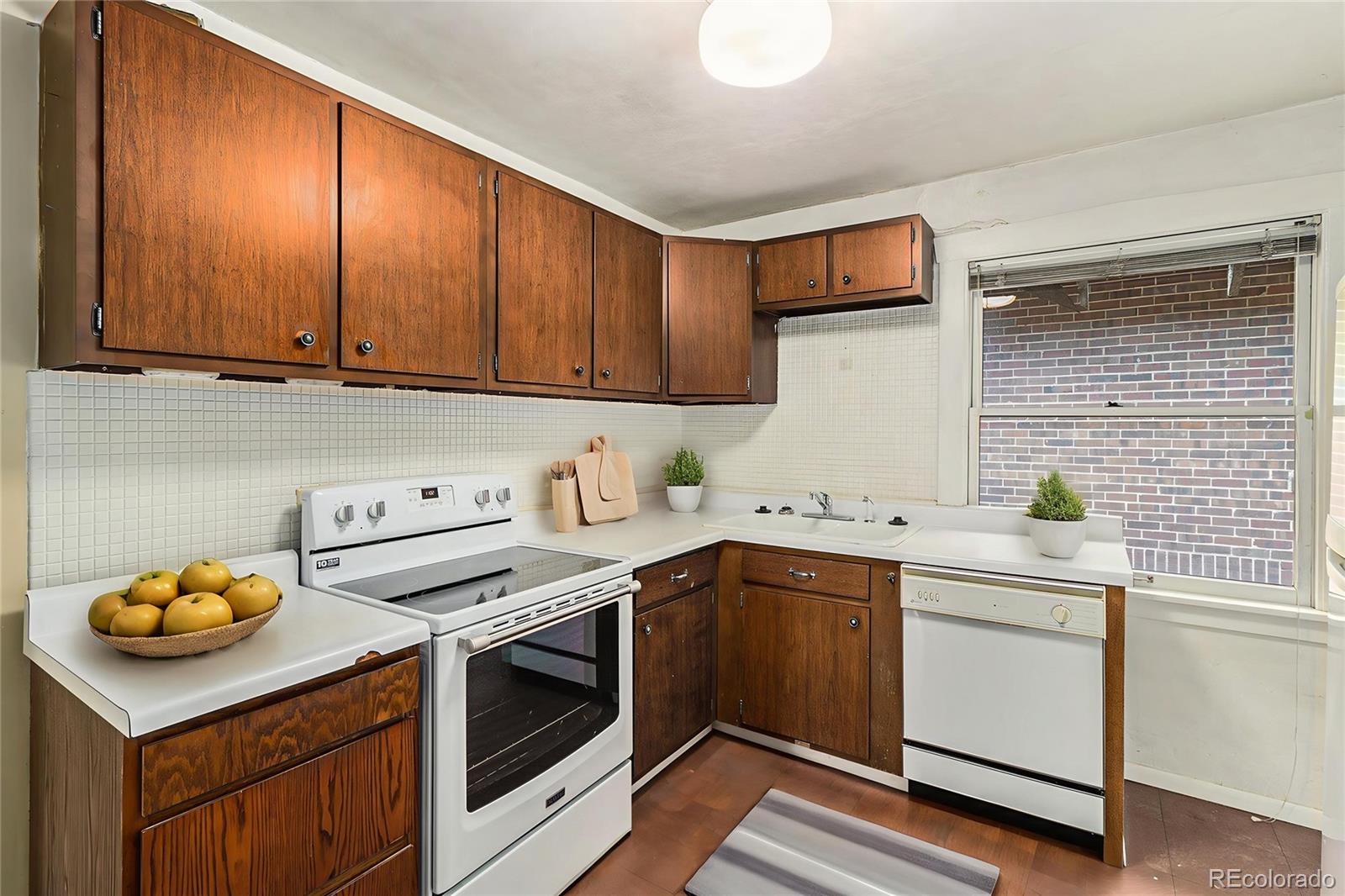 MLS Image #8 for 4010  grove street,denver, Colorado