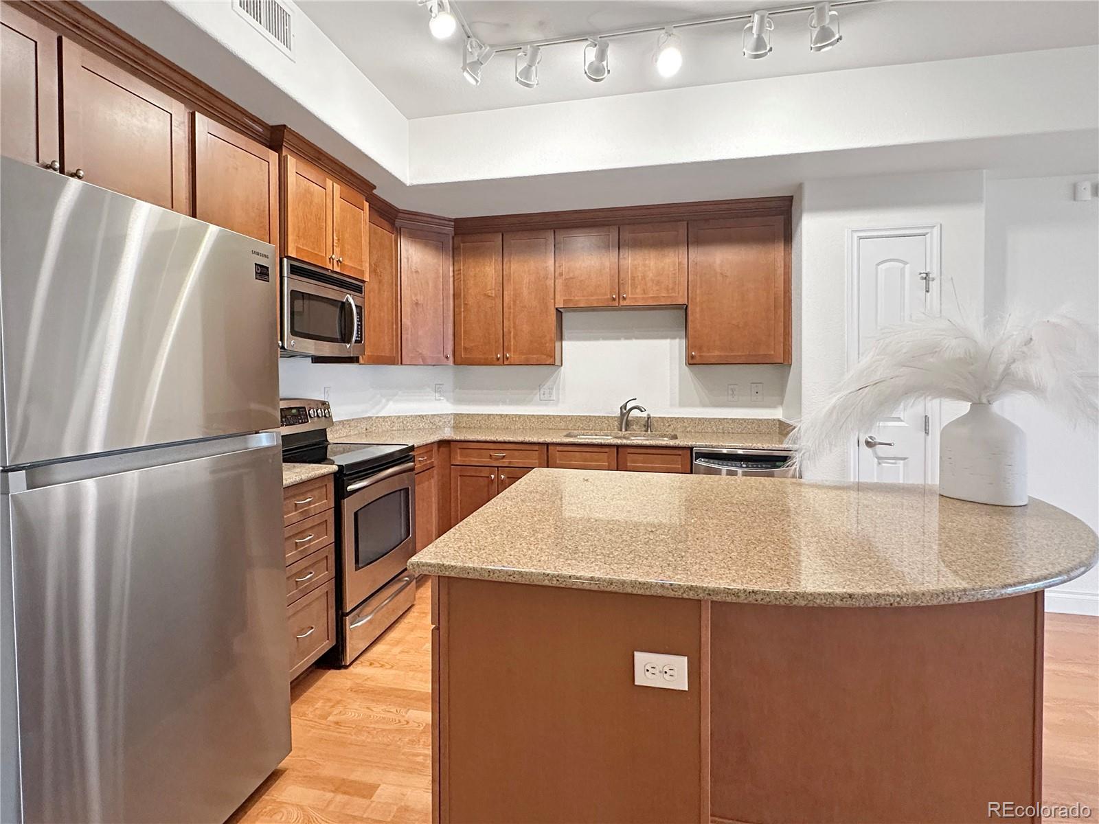 MLS Image #3 for 620  11th street,golden, Colorado
