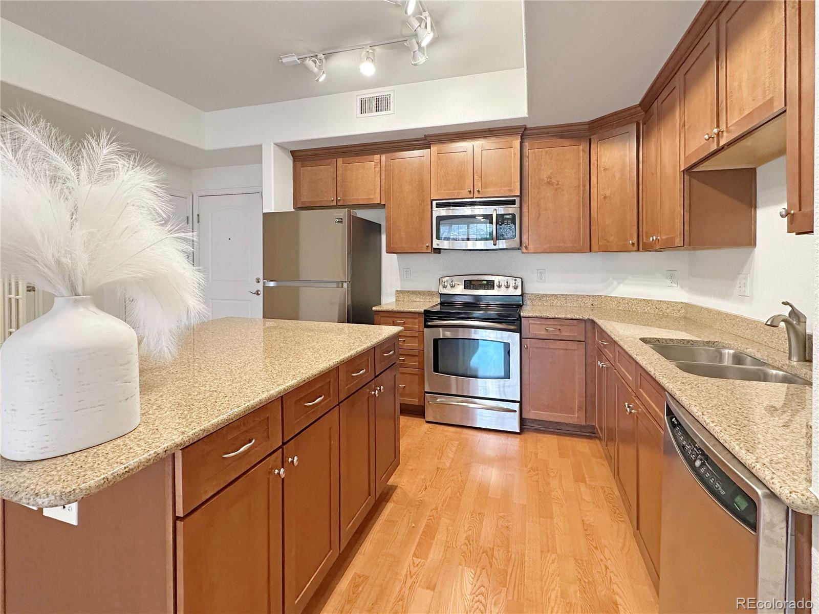 MLS Image #8 for 620  11th street,golden, Colorado