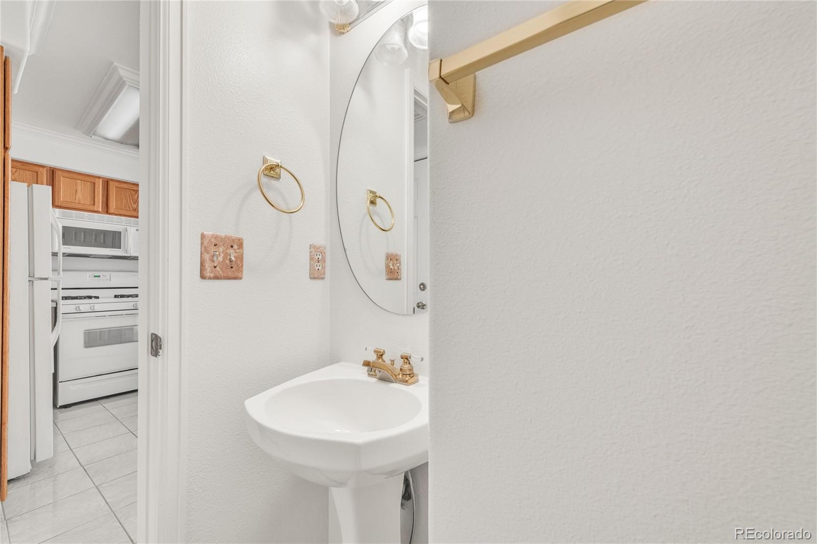 MLS Image #12 for 1283 w 112th avenue,denver, Colorado