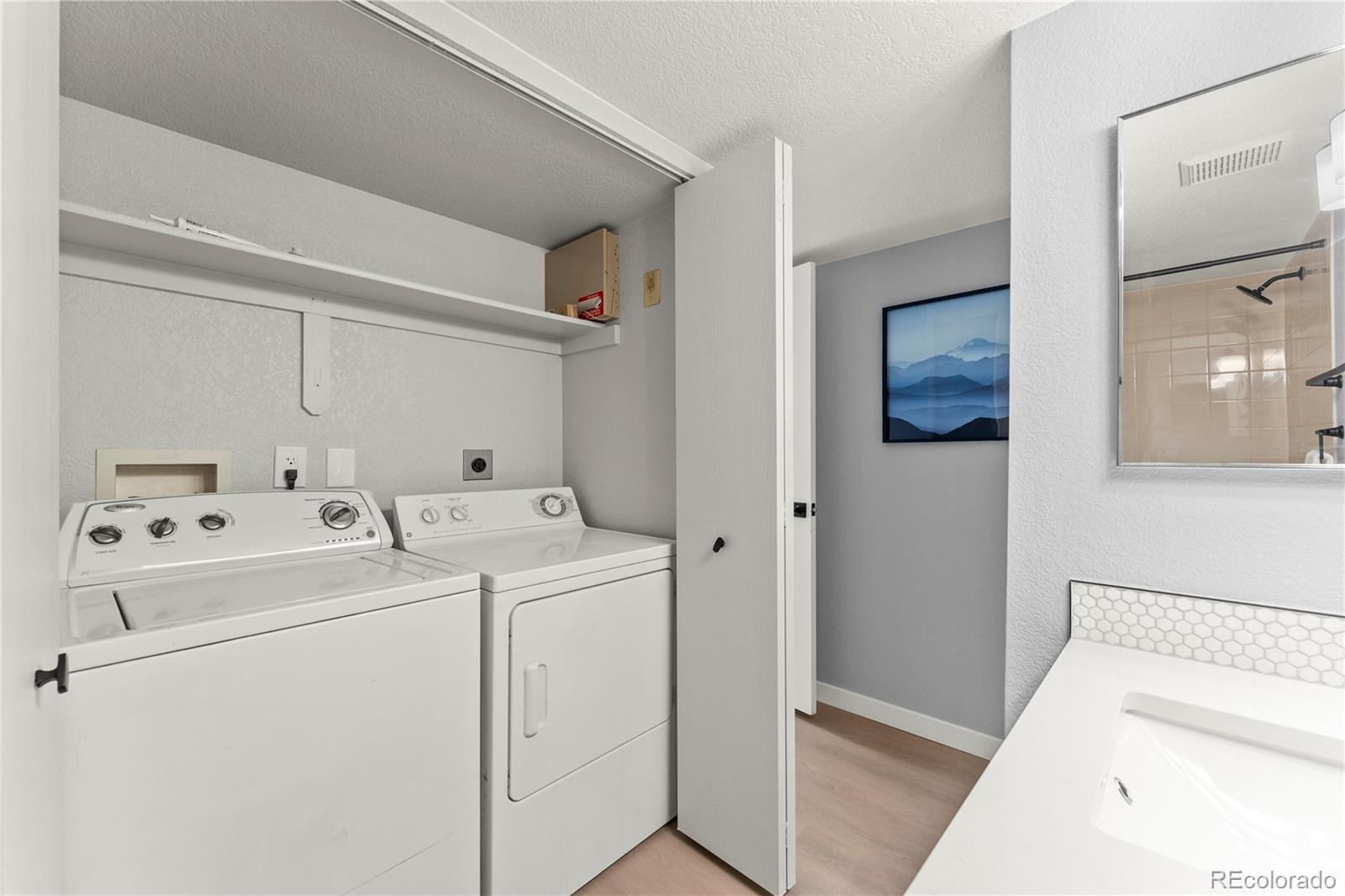 MLS Image #17 for 10293 e peakview avenue,englewood, Colorado