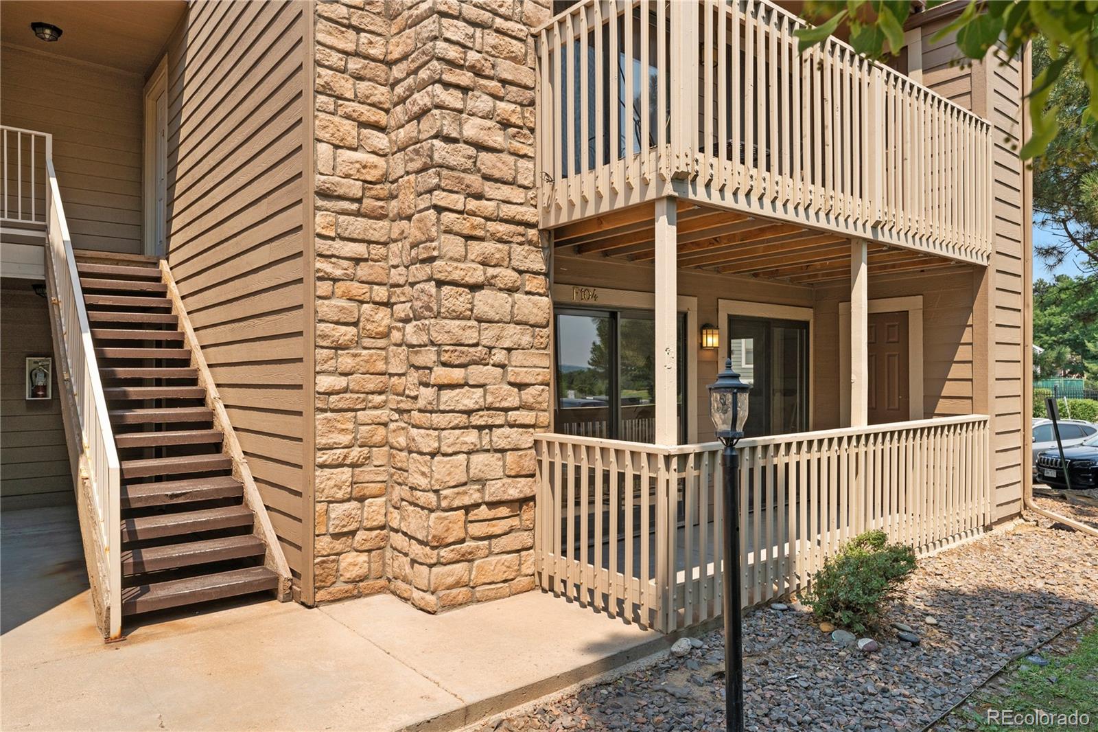 MLS Image #25 for 10293 e peakview avenue,englewood, Colorado