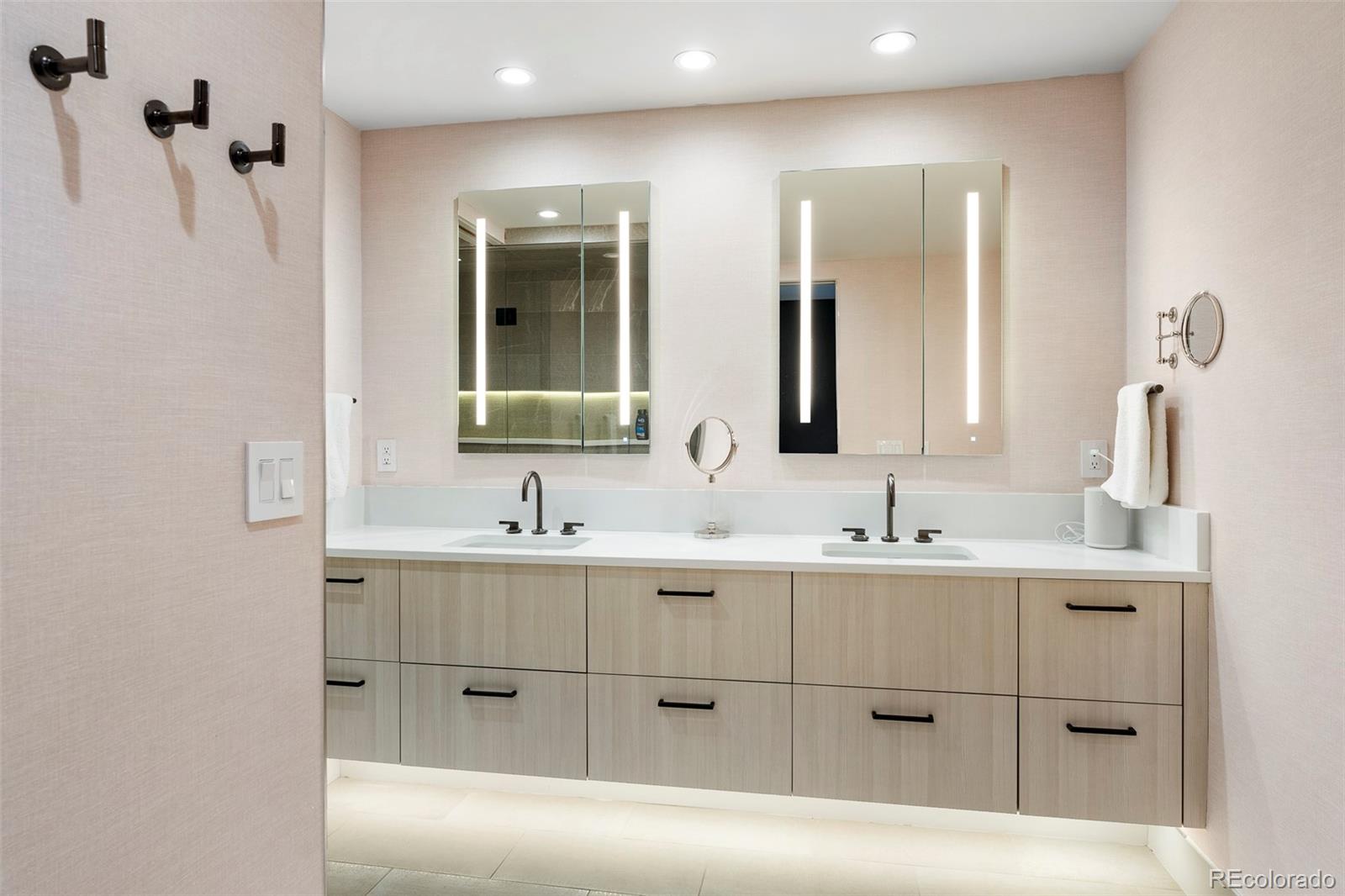 MLS Image #18 for 1133  14th street,denver, Colorado