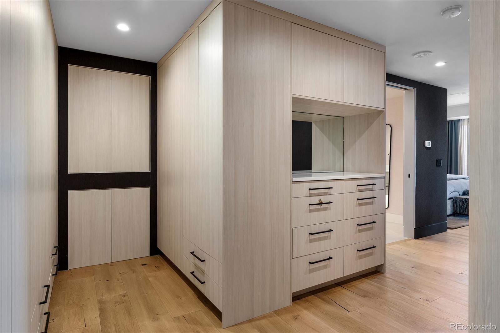 MLS Image #22 for 1133  14th street,denver, Colorado