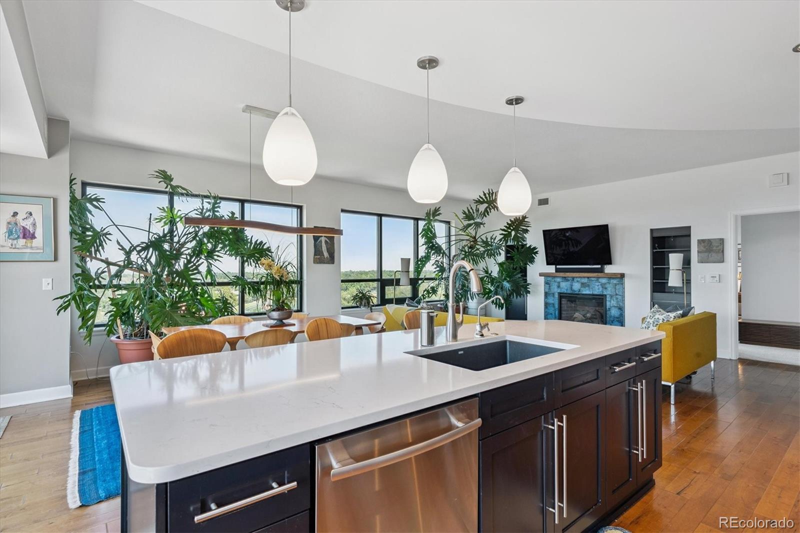 MLS Image #5 for 2990 e 17th avenue,denver, Colorado