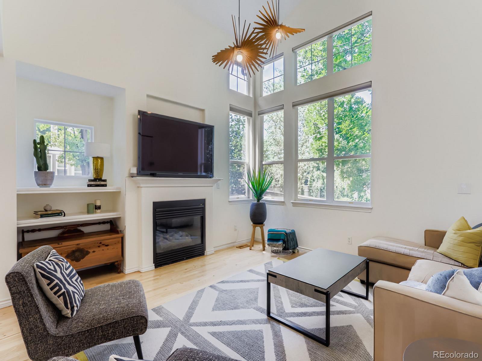 MLS Image #13 for 4033  hawthorne circle,longmont, Colorado