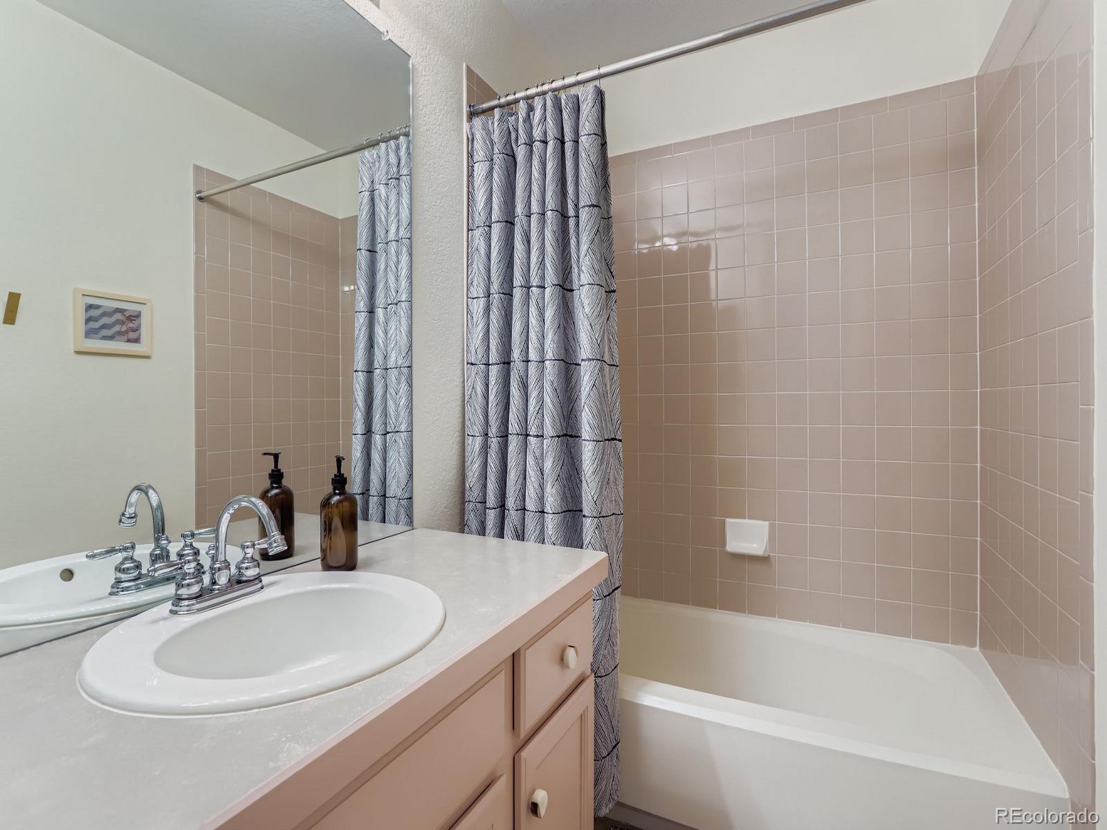 MLS Image #22 for 4033  hawthorne circle,longmont, Colorado