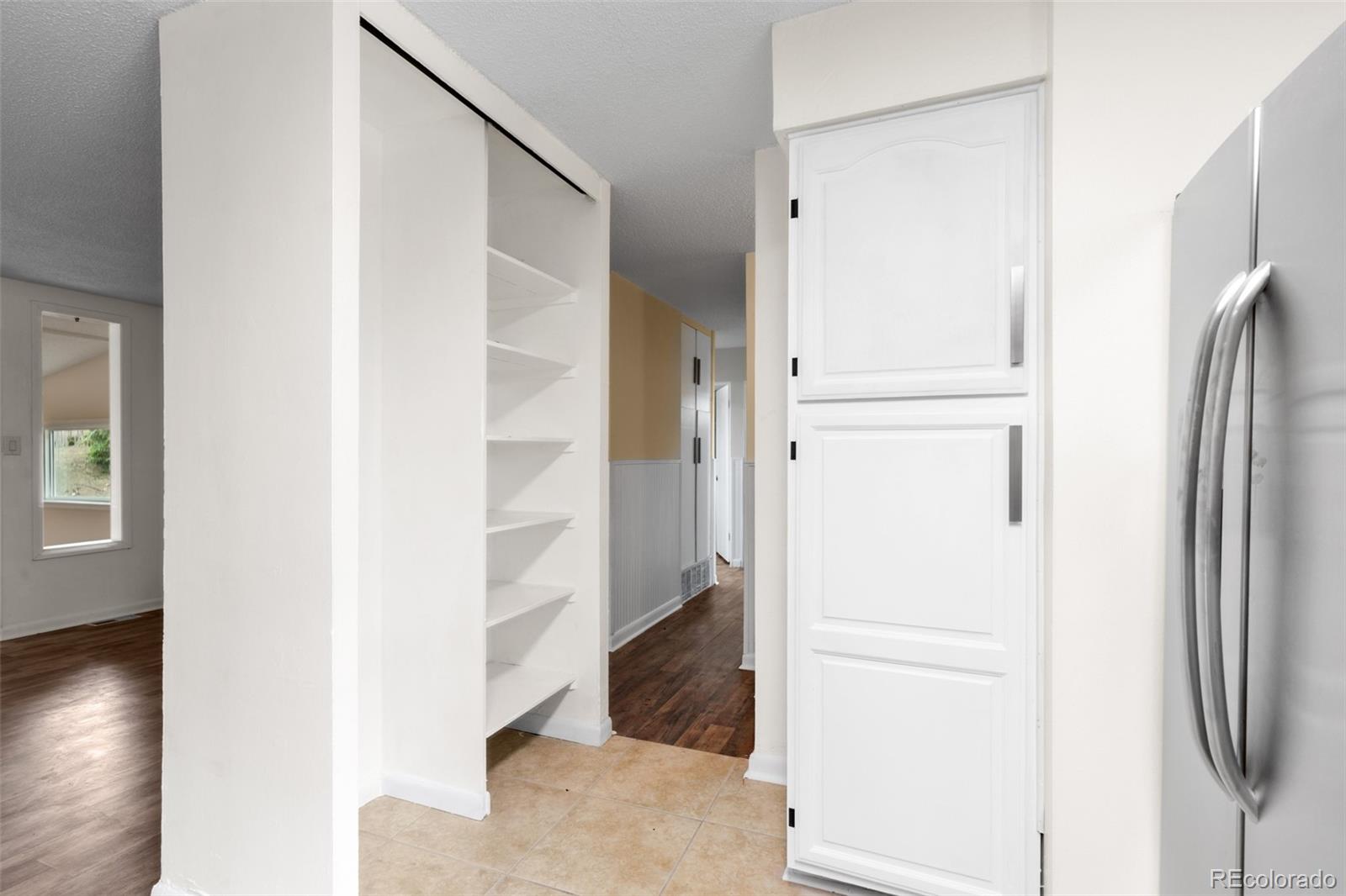 MLS Image #7 for 600  bronco road,denver, Colorado