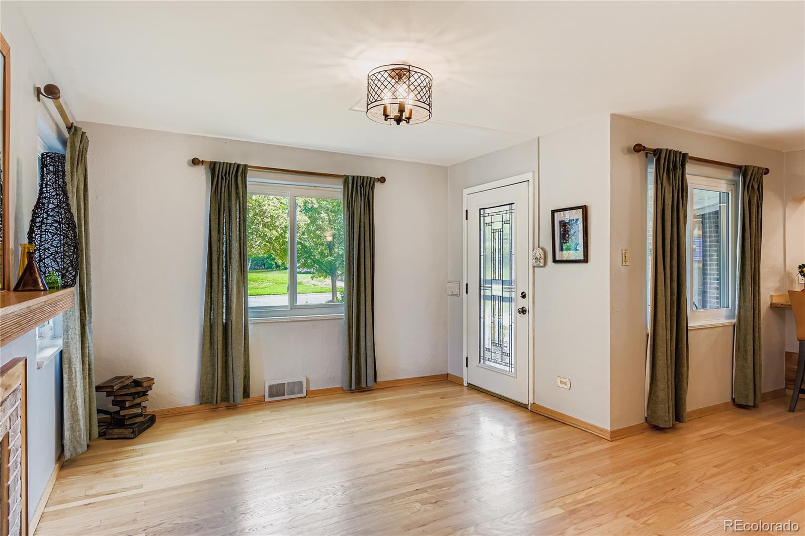 MLS Image #5 for 1257  pontiac street,denver, Colorado