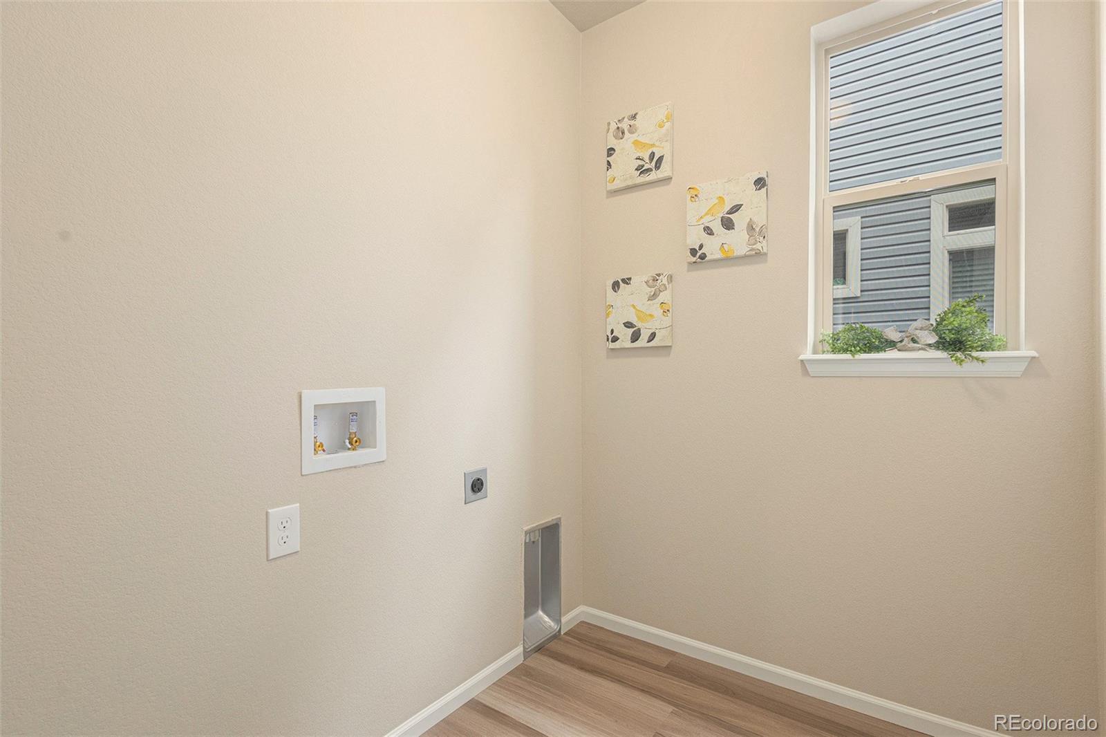 MLS Image #11 for 6244  syre point,colorado springs, Colorado
