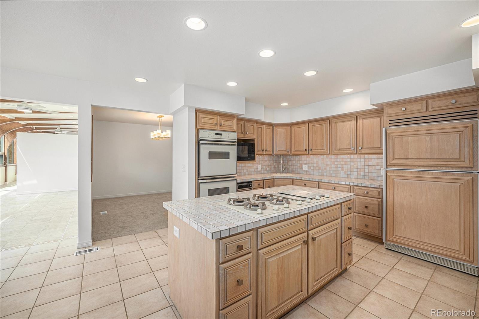 MLS Image #8 for 11802 w 77th drive,arvada, Colorado