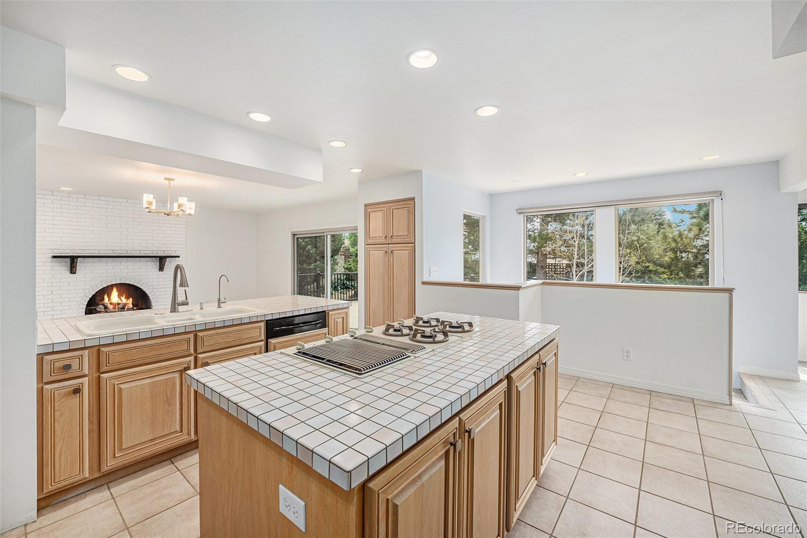 MLS Image #9 for 11802 w 77th drive,arvada, Colorado