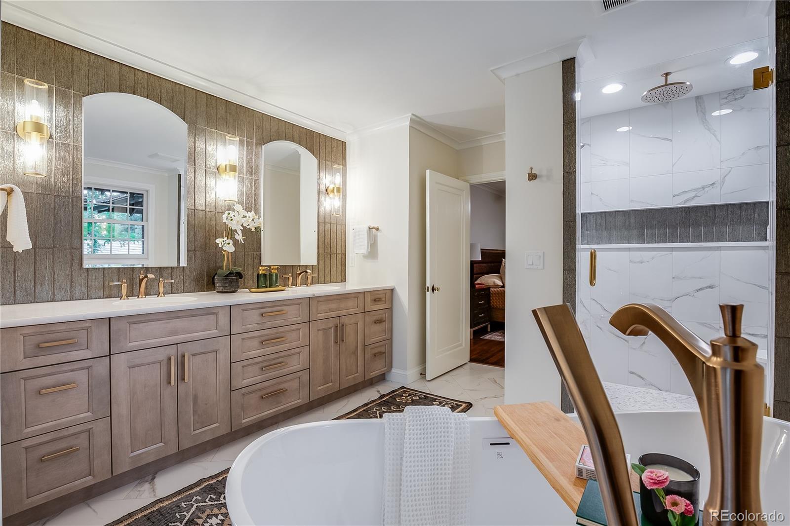 MLS Image #34 for 1770  hudson street,denver, Colorado