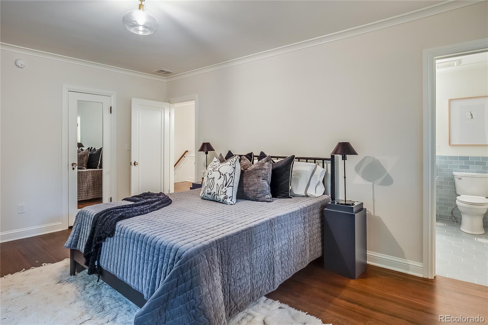 MLS Image #37 for 1770  hudson street,denver, Colorado