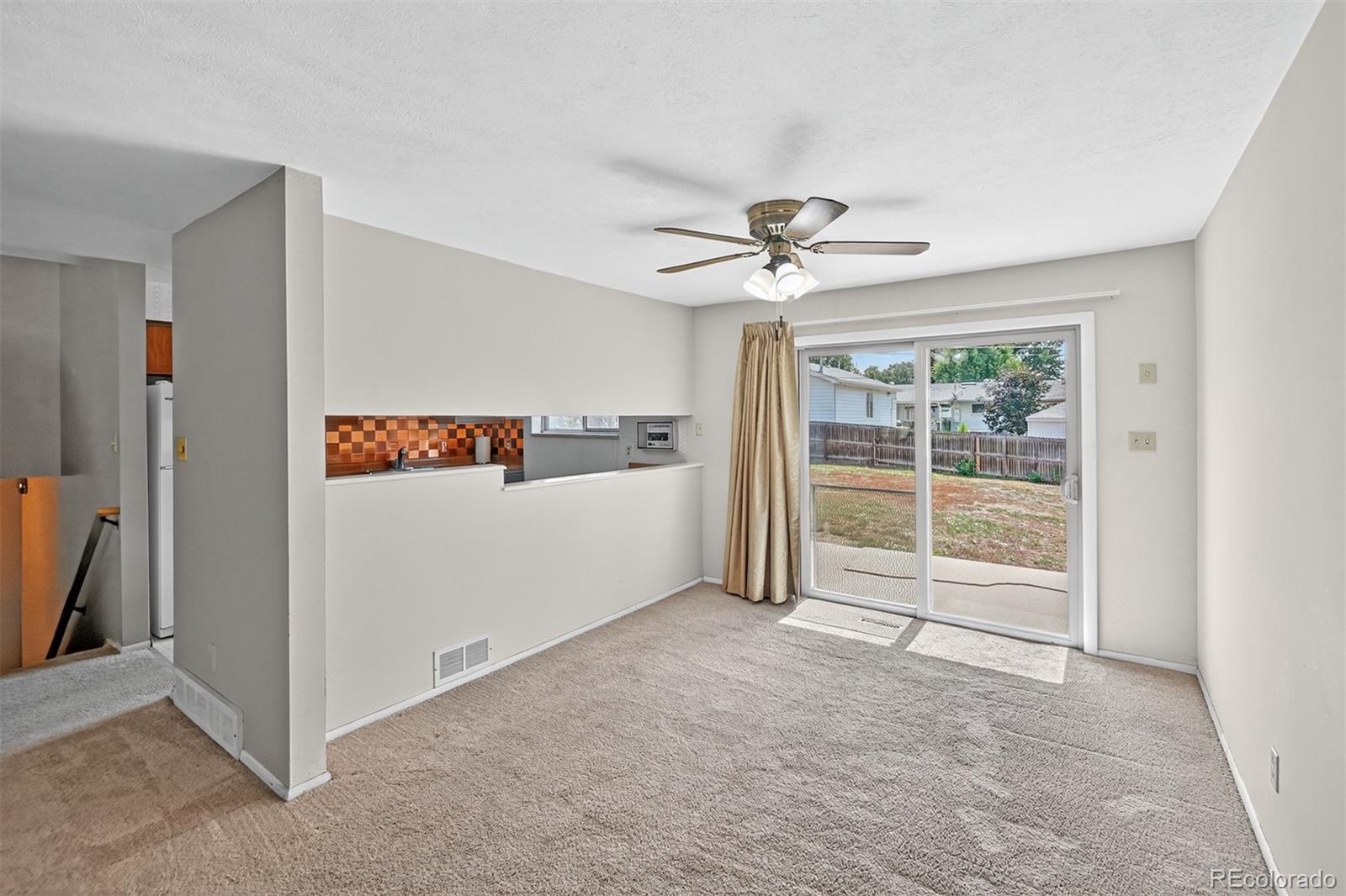 MLS Image #5 for 2806 s joslin court,denver, Colorado