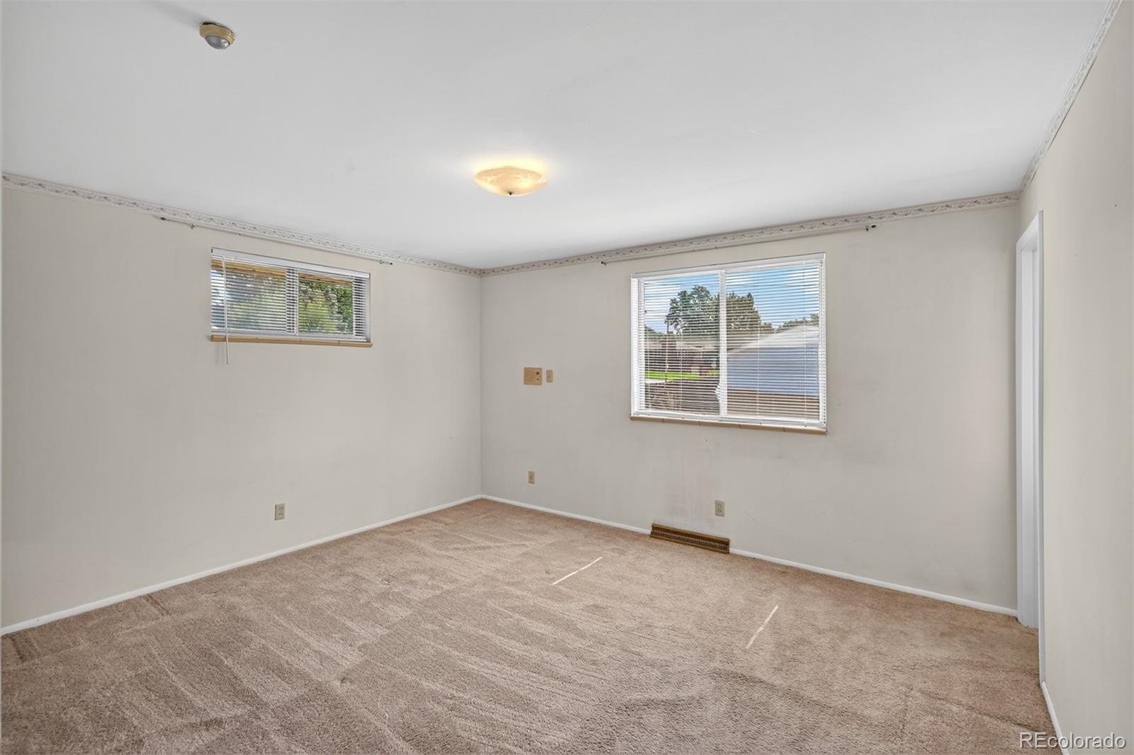 MLS Image #9 for 2806 s joslin court,denver, Colorado
