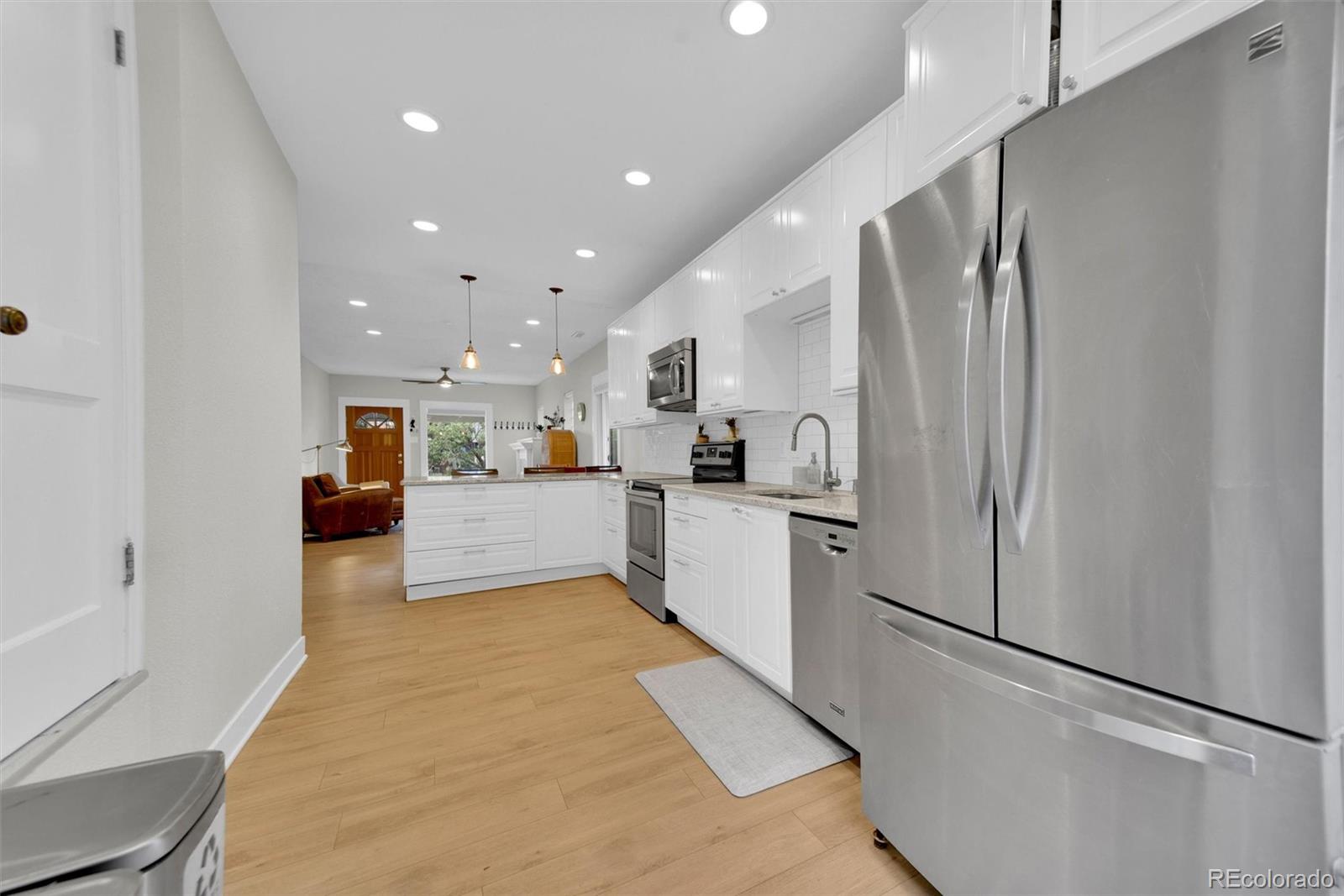MLS Image #11 for 407 n washington street,denver, Colorado