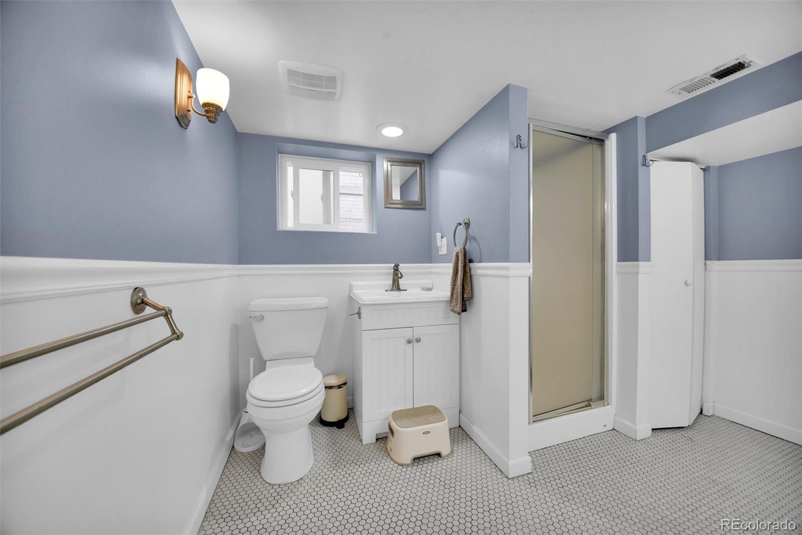 MLS Image #21 for 407 n washington street,denver, Colorado