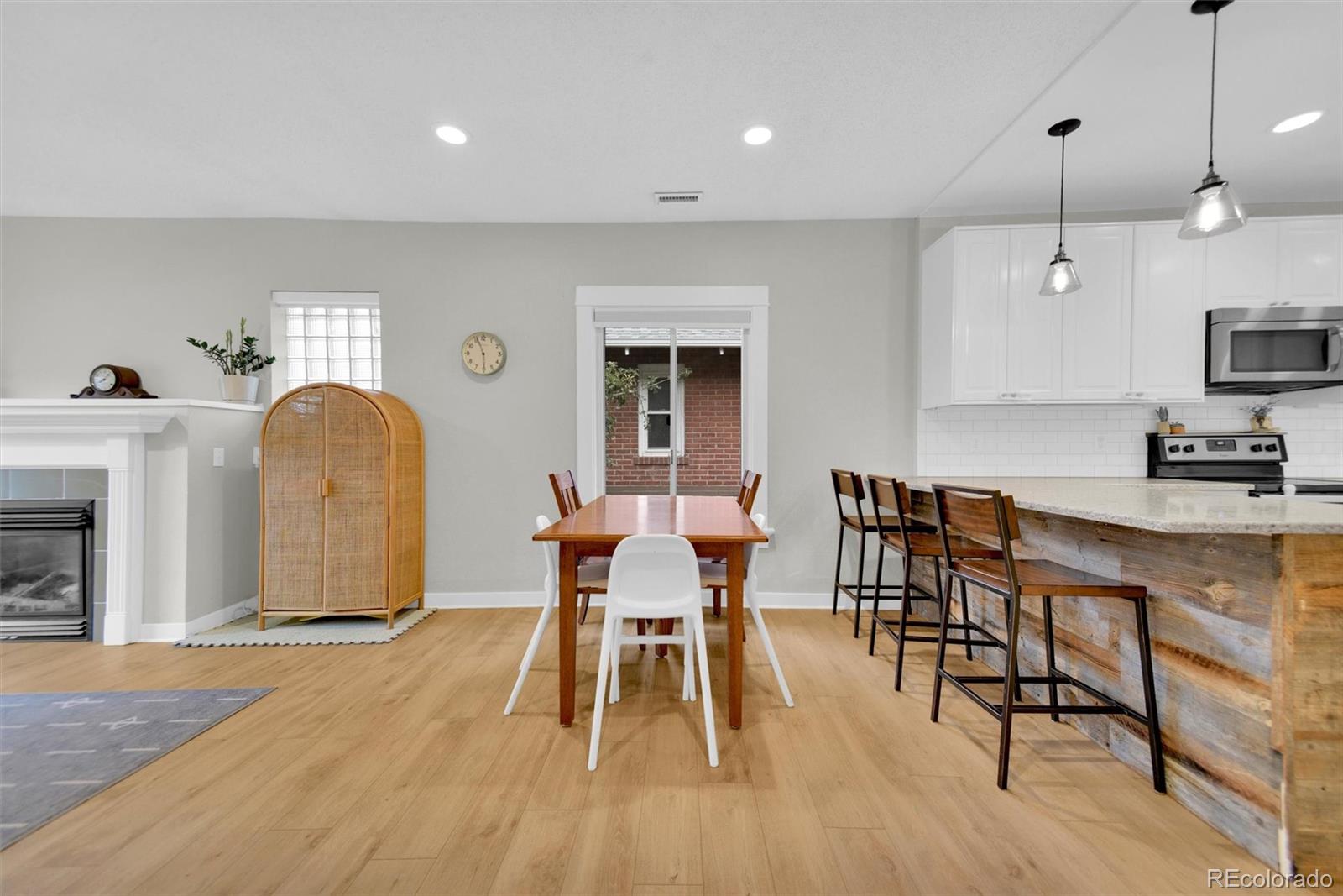 MLS Image #7 for 407 n washington street,denver, Colorado