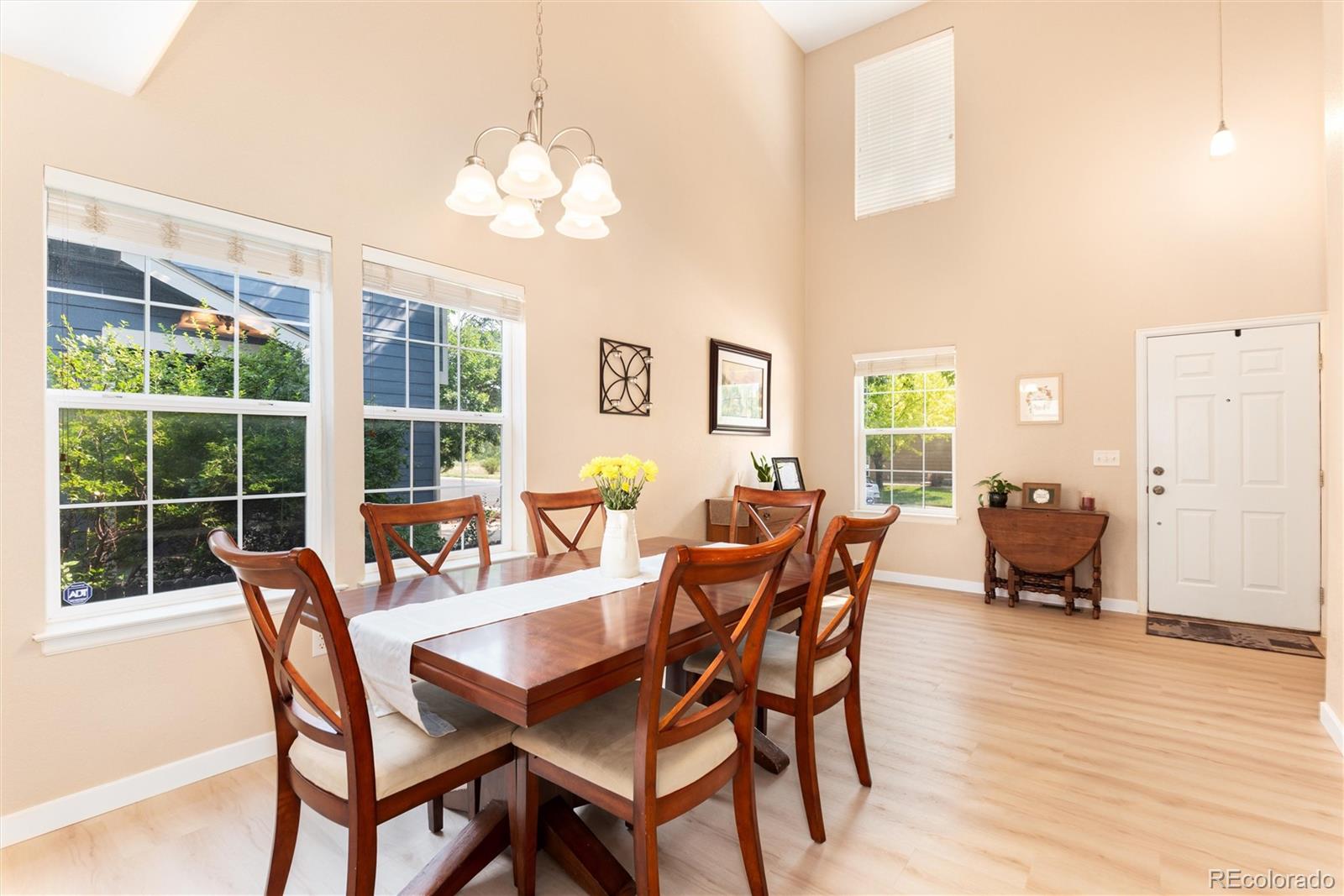 MLS Image #5 for 8147 s norfolk street,englewood, Colorado