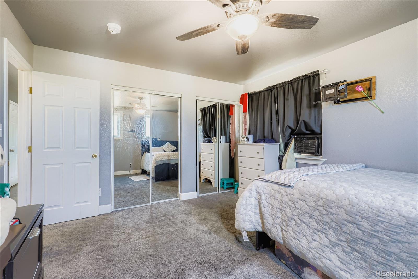 MLS Image #14 for 6801  bowen court,commerce city, Colorado