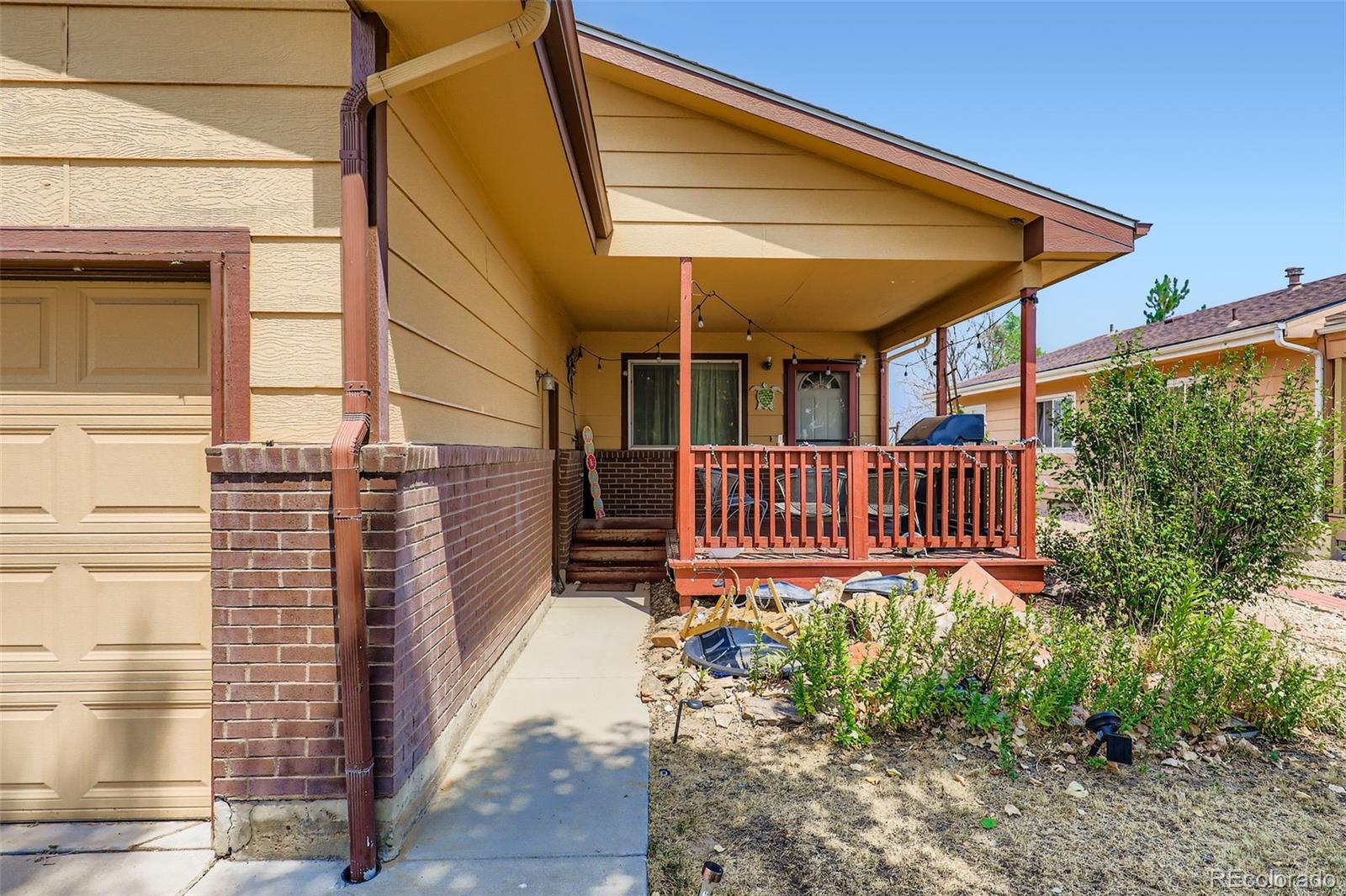 MLS Image #2 for 6801  bowen court,commerce city, Colorado