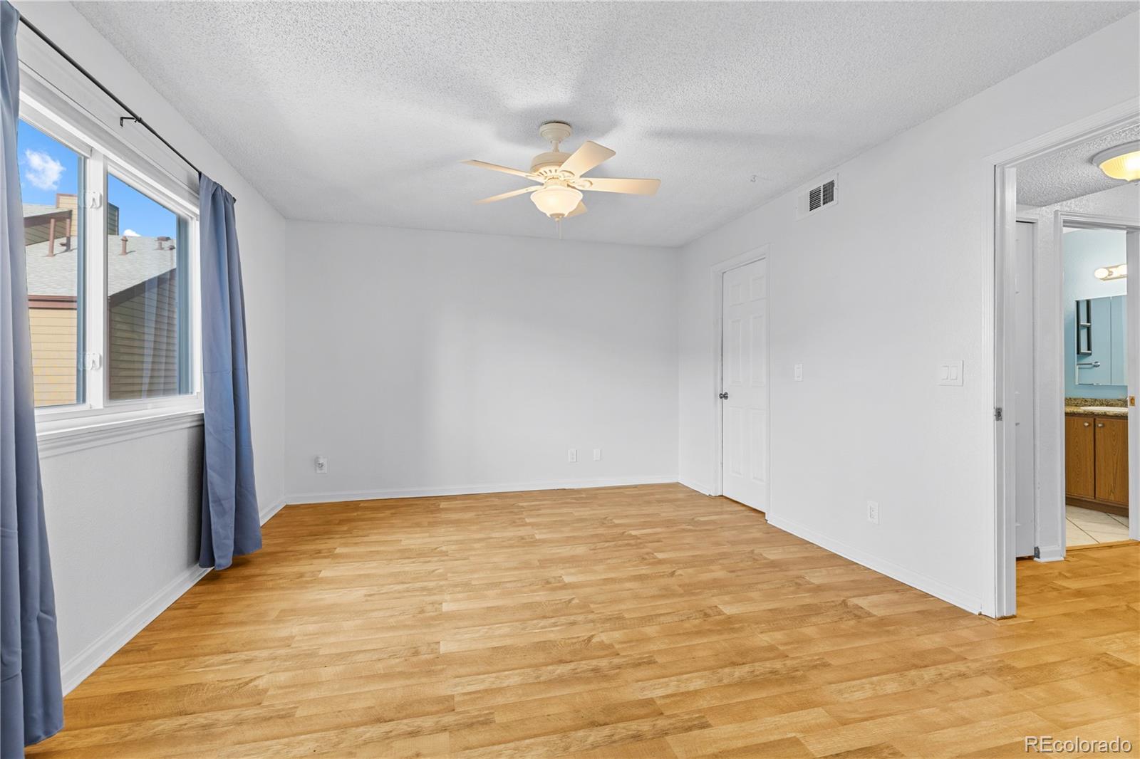 MLS Image #23 for 8771  dawson street,denver, Colorado