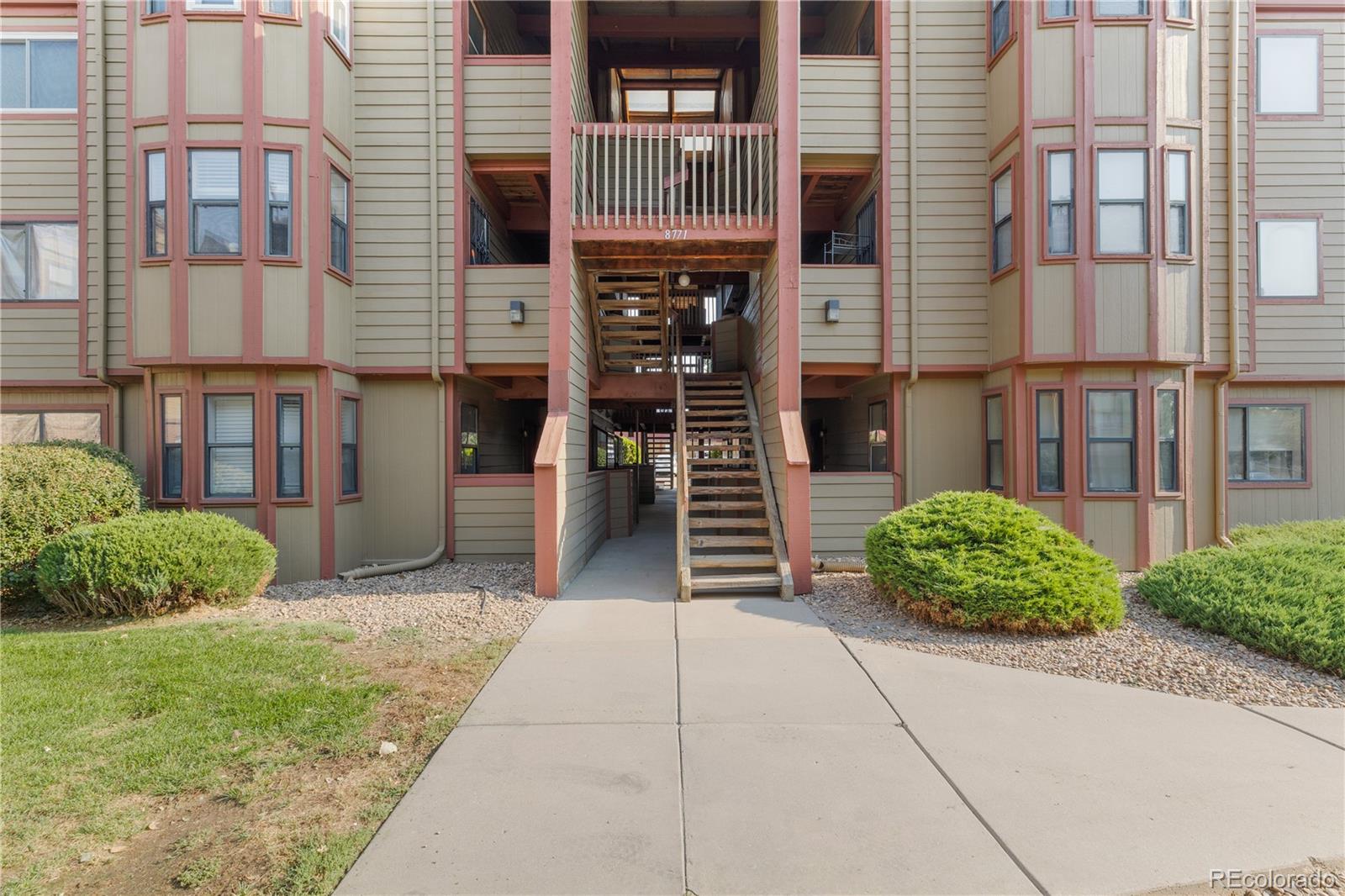 MLS Image #5 for 8771  dawson street,denver, Colorado