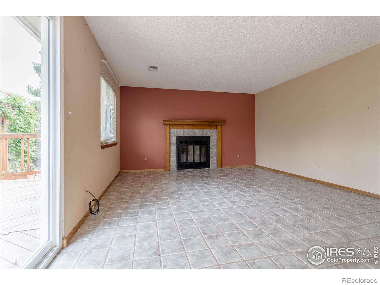 MLS Image #10 for 2124  kay street,longmont, Colorado
