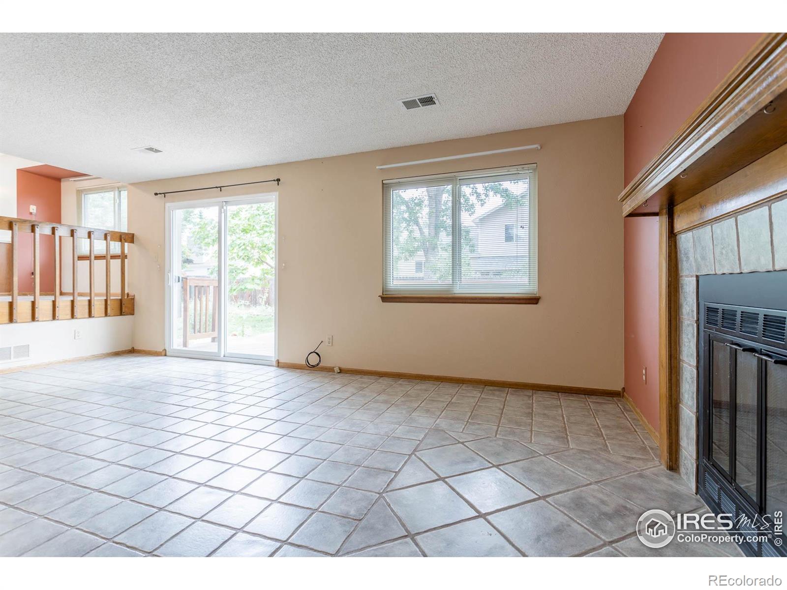 MLS Image #8 for 2124  kay street,longmont, Colorado