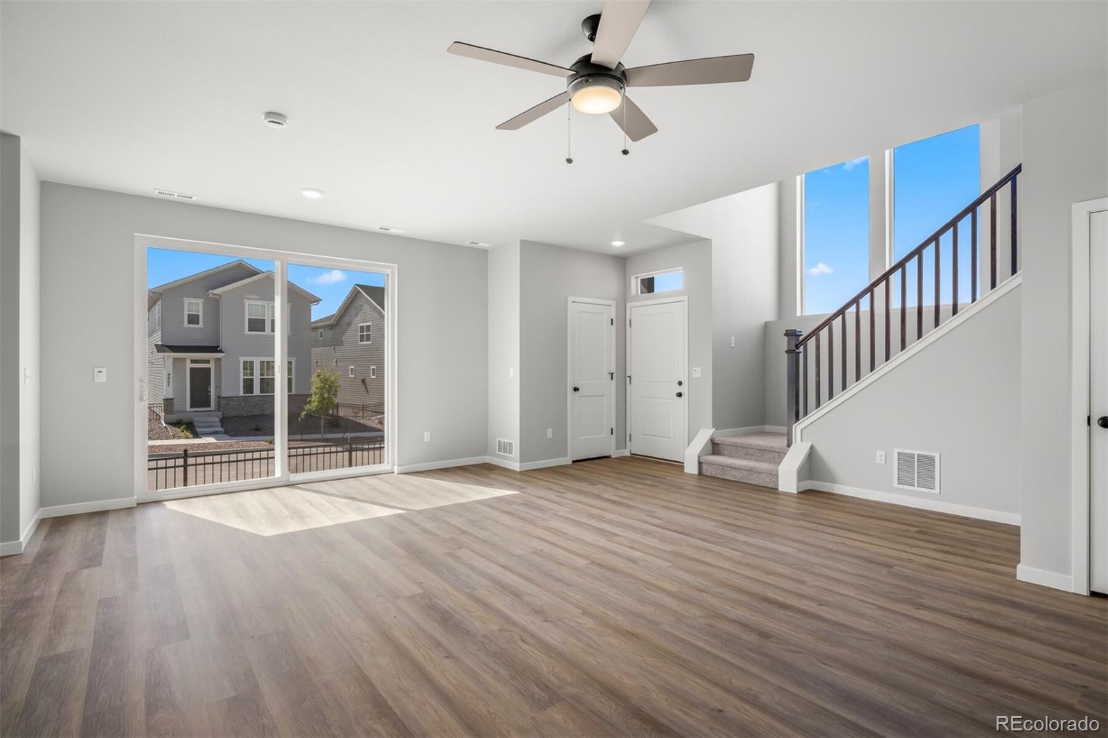 MLS Image #4 for 6373  scrabble view,colorado springs, Colorado