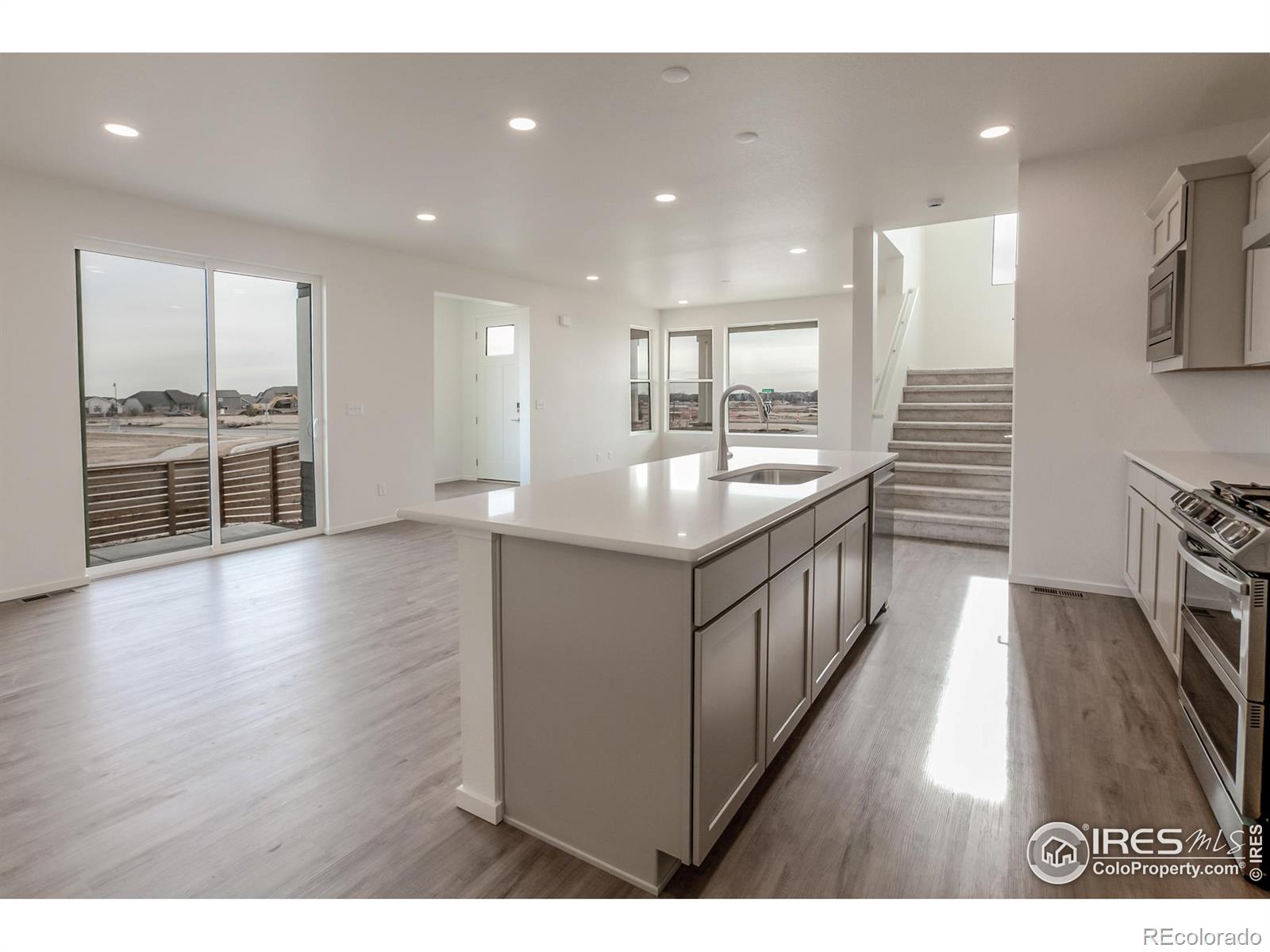 MLS Image #15 for 6120  dutch drive,timnath, Colorado