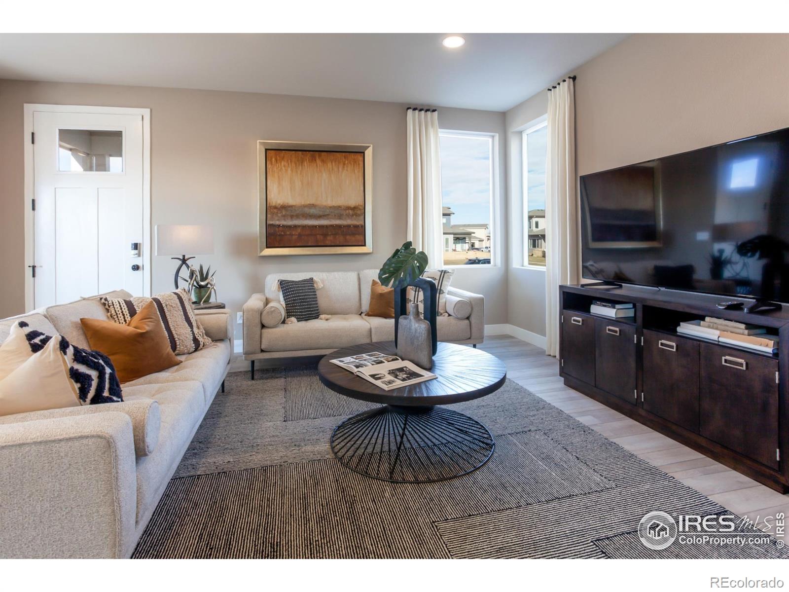 MLS Image #3 for 6113  saddle horn drive,timnath, Colorado