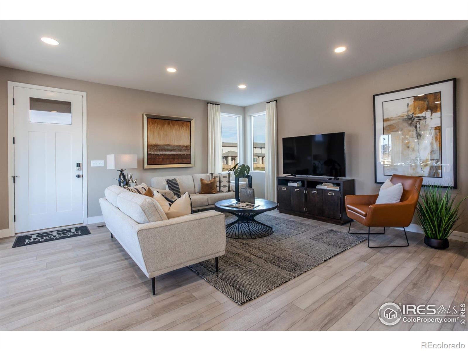 MLS Image #5 for 6113  saddle horn drive,timnath, Colorado